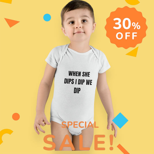 Mono de manga corta para bebé con humor de mamá y yo